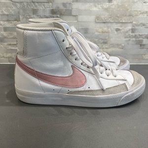 Nike Blazer Mid ‘77